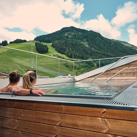 Hotel Hasenauer 4 Sterne Superior Saalbach-Hinterglemm Esterno foto