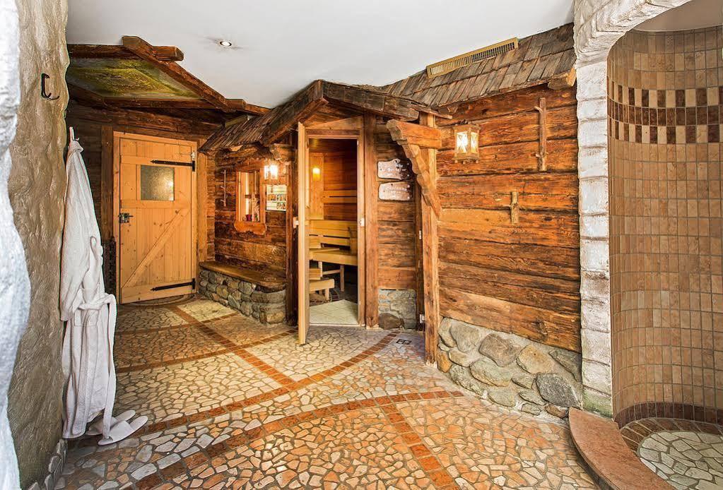 Hotel Hasenauer 4 Sterne Superior Saalbach-Hinterglemm Esterno foto