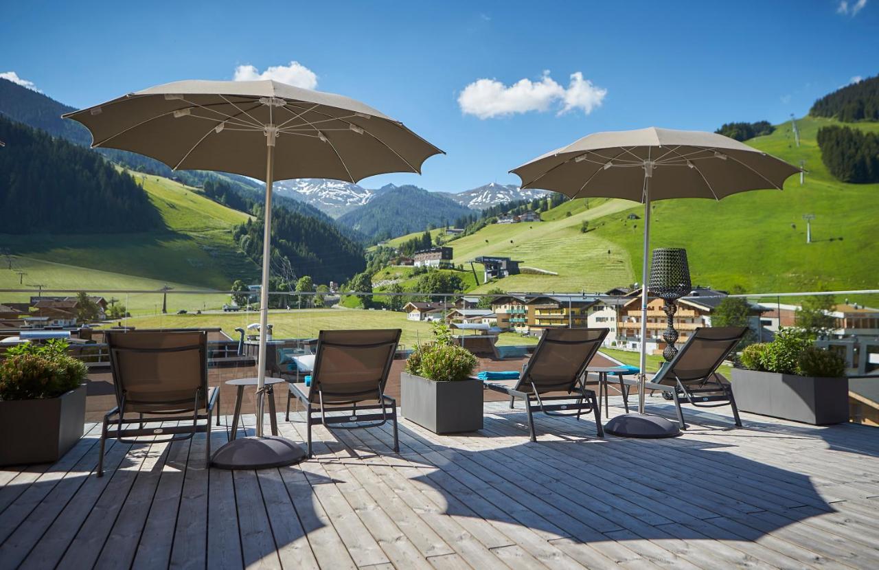 Hotel Hasenauer 4 Sterne Superior Saalbach-Hinterglemm Esterno foto